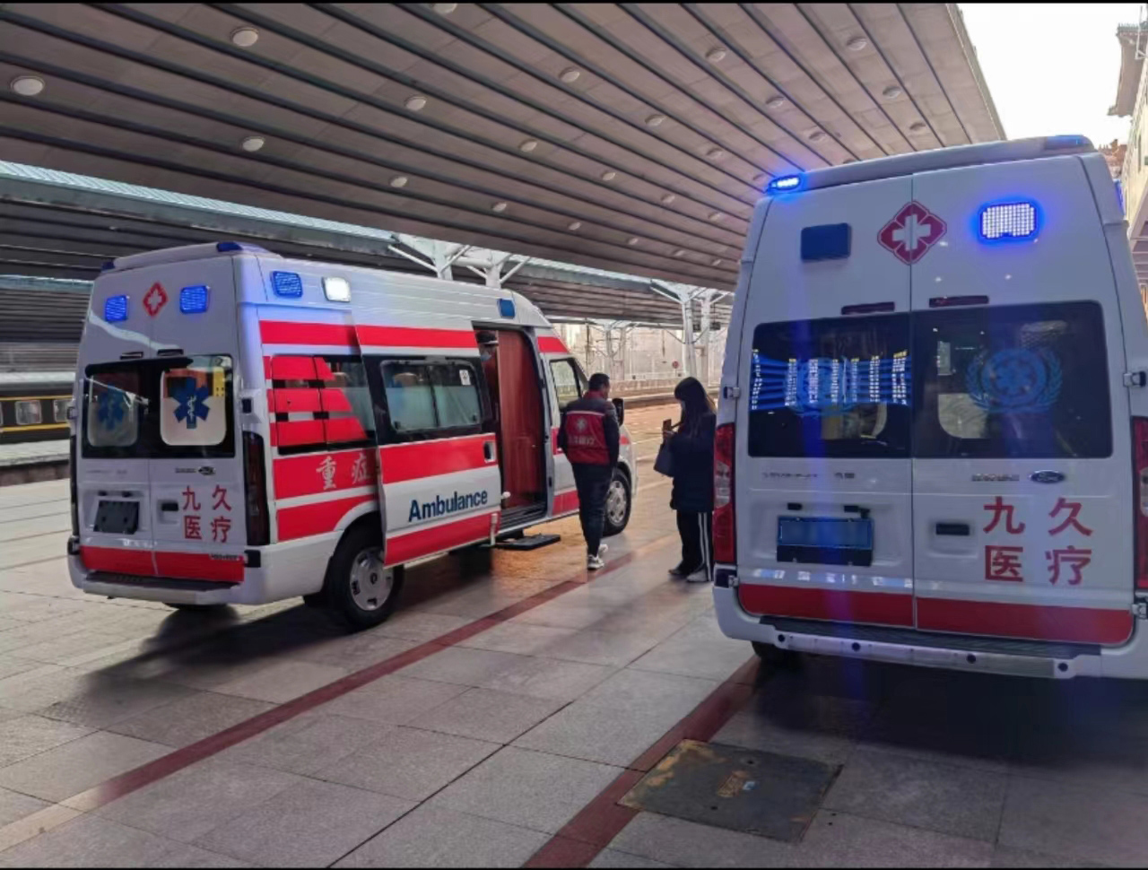 和林格尔县救护车长途转运